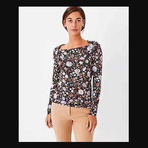 NWT Ann Taylor Black Floral Envelope Neck Long Sleeve Top Women’s Medium